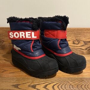 Sorel Kids' Navy and Black Winter Boots